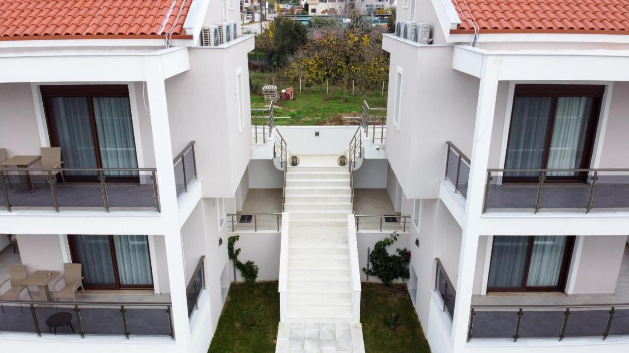 Kalli'S Apartments Nikiti  Exterior foto